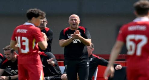 "أرنولد جاهز والثنائي تحت التقييم".. سلوت يتحدث عن إصابات ليفربول 